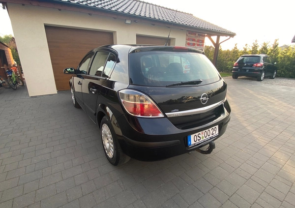 Opel Astra cena 14900 przebieg: 242761, rok produkcji 2009 z Chełmno małe 379